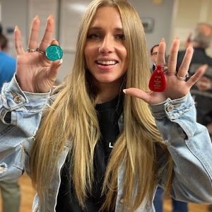 Meet your Posher, Caitlin